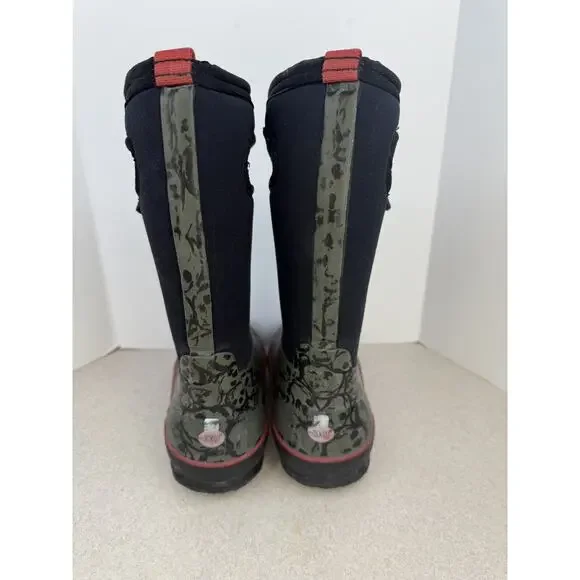 Kidz Bogg Boots Black Red Kids Size 13 Skulls Classic Slip On - Picture 6 of 10